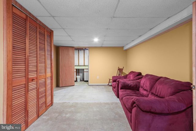 119 CHESTNUT DR, Quakertown, PA 18951