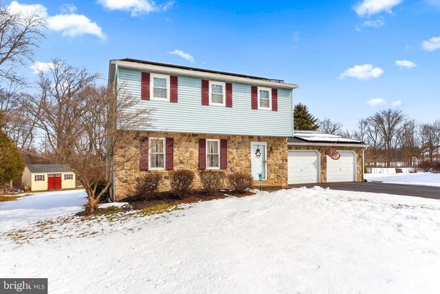 119 CHESTNUT DR, Quakertown, PA 18951