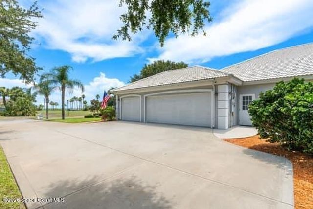 290 Utopia Circle, Merritt Island, FL 32952