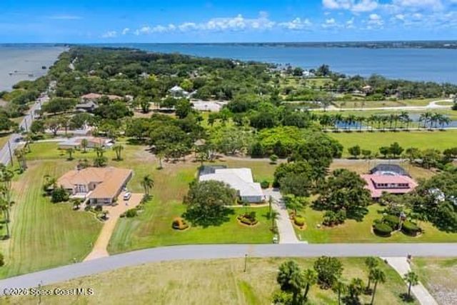 290 Utopia Circle, Merritt Island, FL 32952