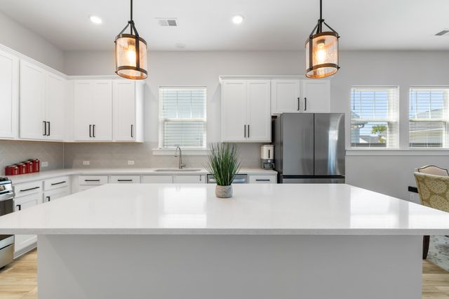 150 Helena Park Drive, Summerville, SC 29486