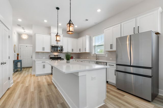 150 Helena Park Drive, Summerville, SC 29486