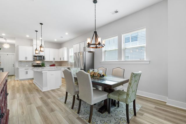 150 Helena Park Drive, Summerville, SC 29486