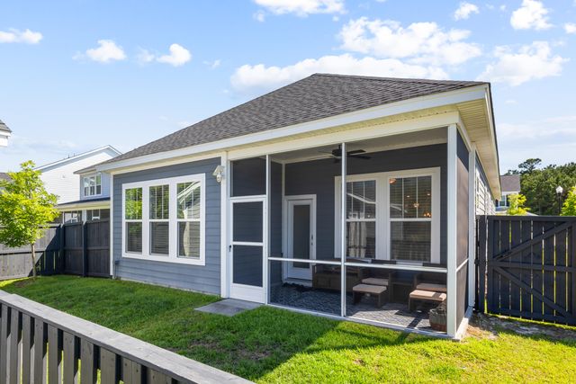 150 Helena Park Drive, Summerville, SC 29486