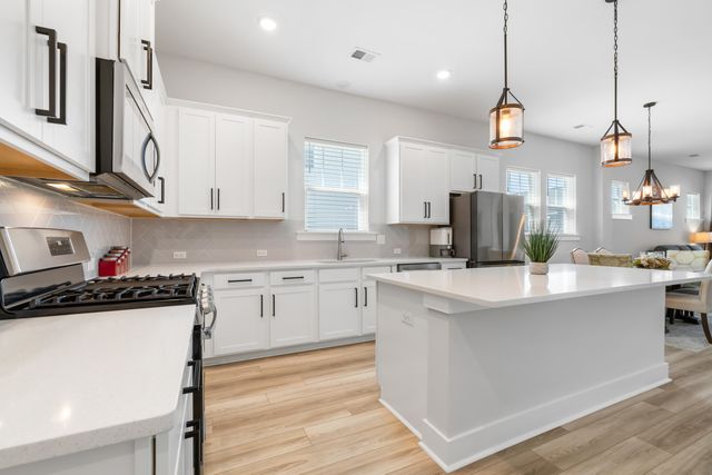 150 Helena Park Drive, Summerville, SC 29486