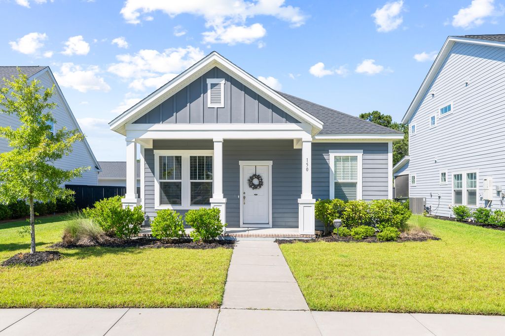 150 Helena Park Drive, Summerville, SC 29486