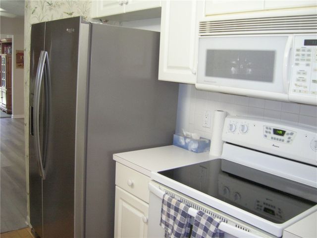 740 Lake Orchid Circle 108, Vero Beach, FL 32962