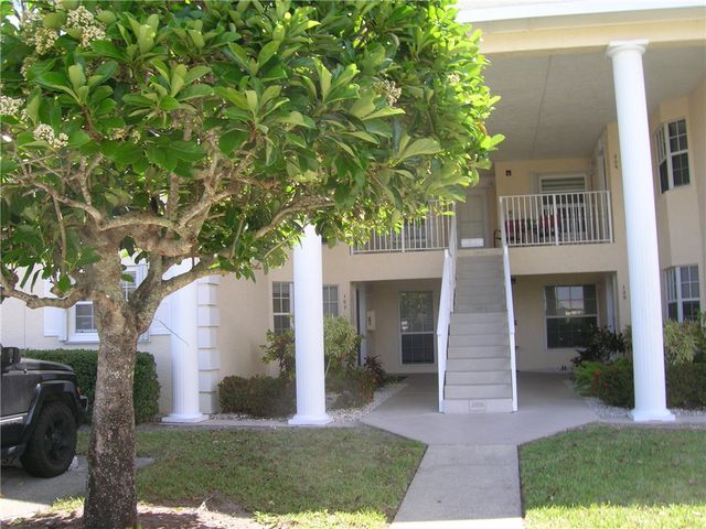 740 Lake Orchid Circle 108, Vero Beach, FL 32962