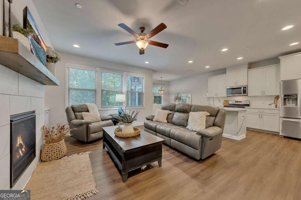 201 Jonquil Spring Road, Woodstock, GA 30188 — photo 3