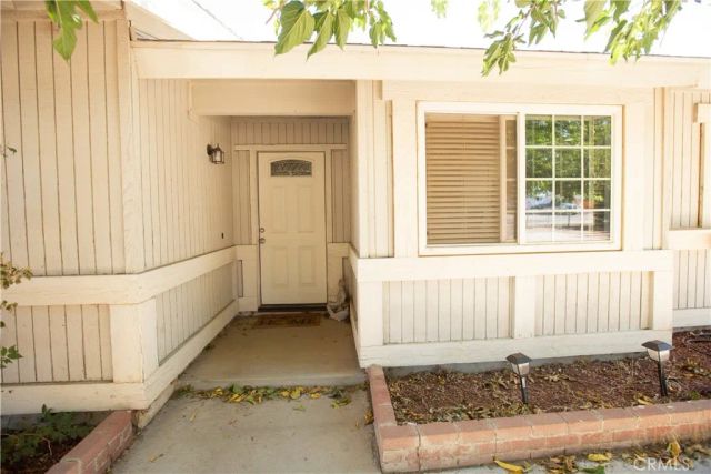 11031 Victor Avenue, Hesperia, CA 92345