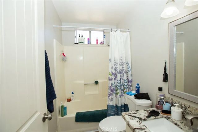 11031 Victor Avenue, Hesperia, CA 92345