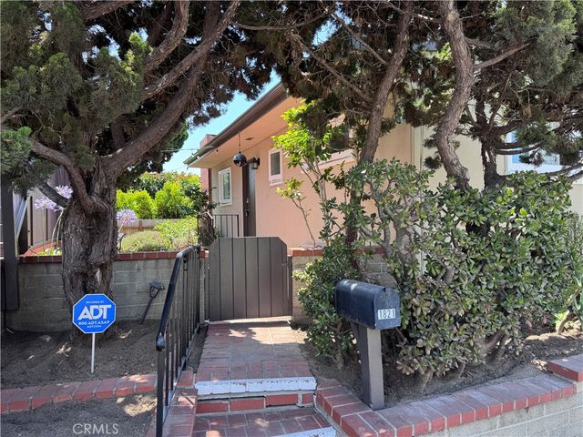 1821 Glenneyre Street, Laguna Beach, CA 92651