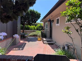 1821 Glenneyre Street, Laguna Beach, CA 92651