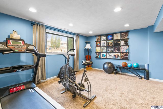 2303 Coventry Drive, Bellevue, NE 68123