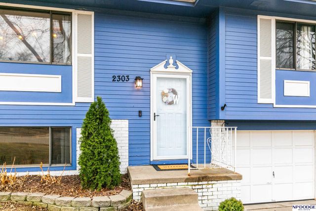 2303 Coventry Drive, Bellevue, NE 68123