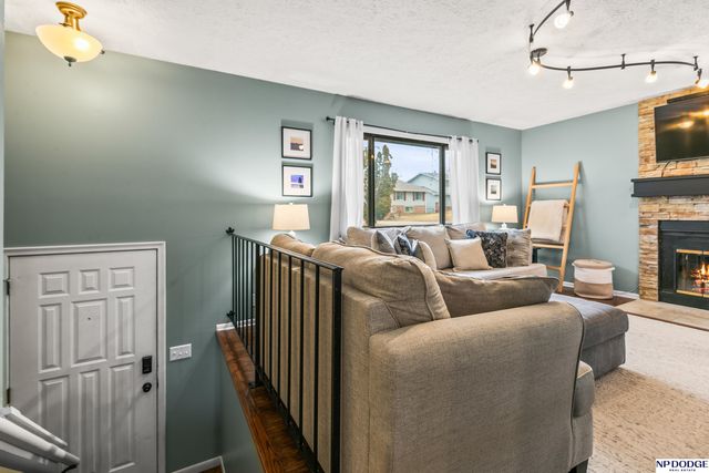 2303 Coventry Drive, Bellevue, NE 68123