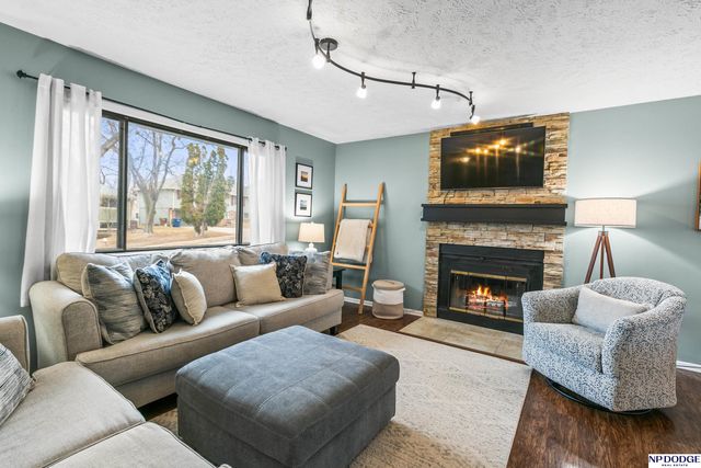 2303 Coventry Drive, Bellevue, NE 68123