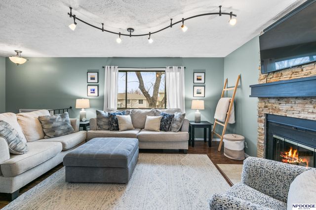 2303 Coventry Drive, Bellevue, NE 68123