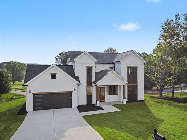 5147 Shirley Road, Gainesville, GA 30506