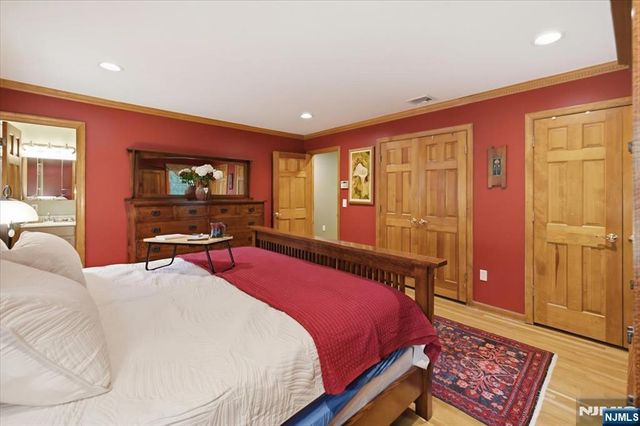 507 Terhune Terrace, Wyckoff, NJ 07481