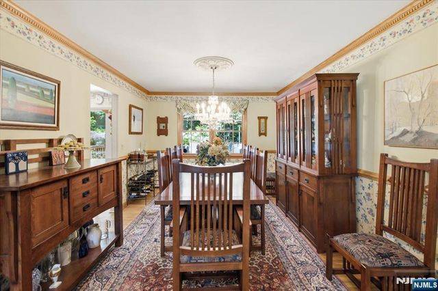 507 Terhune Terrace, Wyckoff, NJ 07481