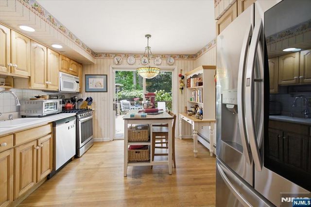 507 Terhune Terrace, Wyckoff, NJ 07481