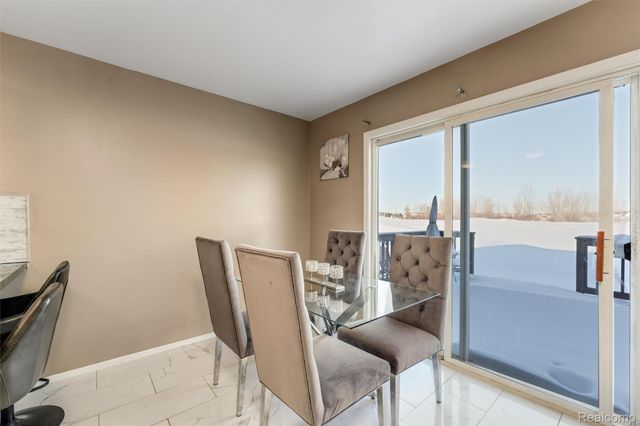 6235 Crystal Lake Drive, Romulus, MI 48174