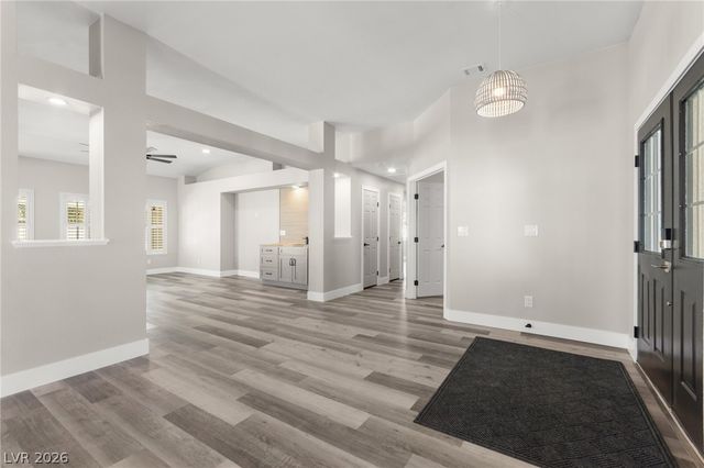 5121 Burr Oak Drive, Las Vegas, NV 89130