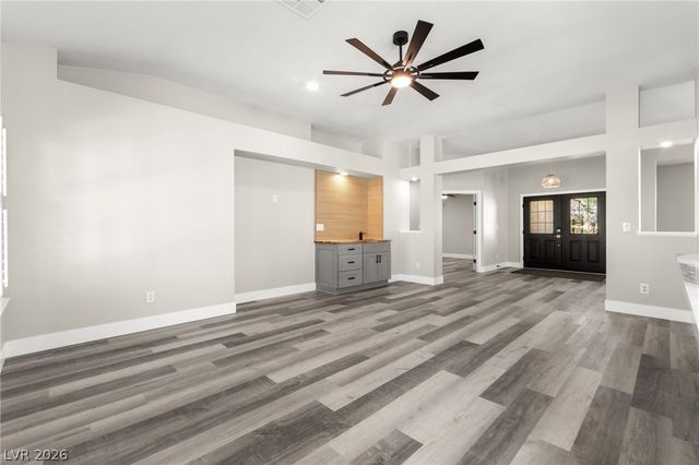 5121 Burr Oak Drive, Las Vegas, NV 89130