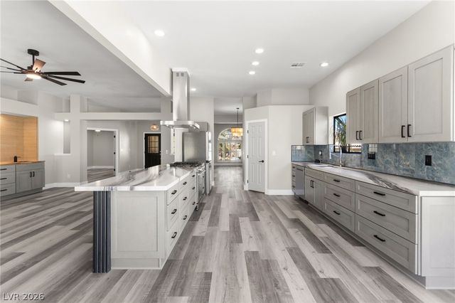 5121 Burr Oak Drive, Las Vegas, NV 89130