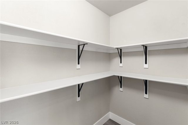 5121 Burr Oak Drive, Las Vegas, NV 89130