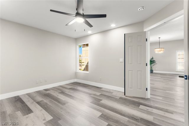 5121 Burr Oak Drive, Las Vegas, NV 89130