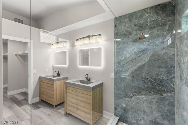 5121 Burr Oak Drive, Las Vegas, NV 89130