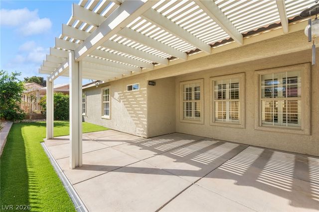 5121 Burr Oak Drive, Las Vegas, NV 89130