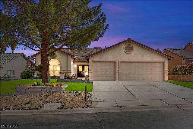 5121 Burr Oak Drive, Las Vegas, NV 89130