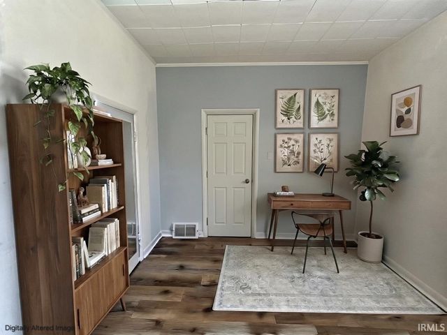 710 Laporte Avenue, South Bend, IN 46628