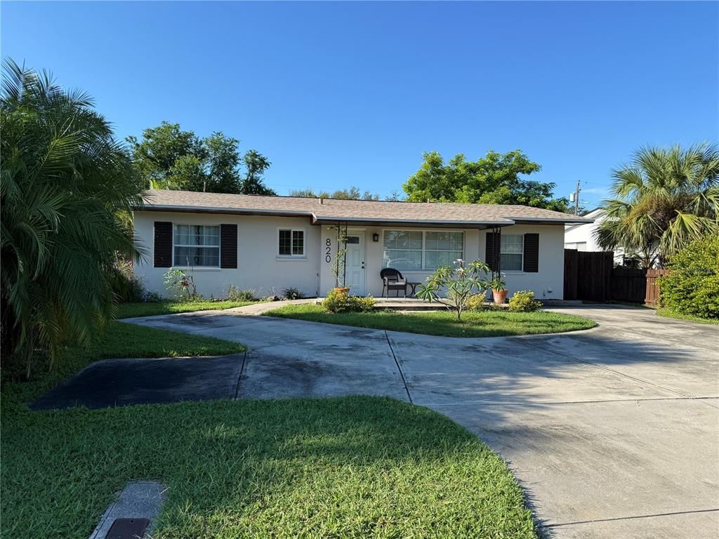 820 40TH AVENUE NE, St Petersburg, FL 33703