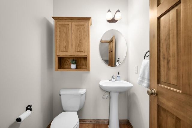 1805 Creek Lane, Northfield, MN 55057