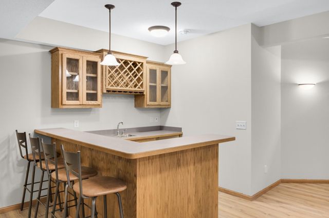 1805 Creek Lane, Northfield, MN 55057