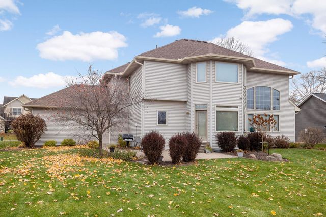 1805 Creek Lane, Northfield, MN 55057