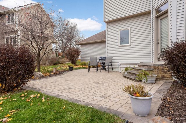 1805 Creek Lane, Northfield, MN 55057