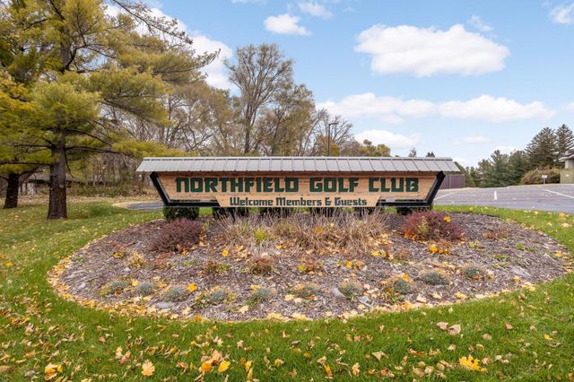 1805 Creek Lane, Northfield, MN 55057