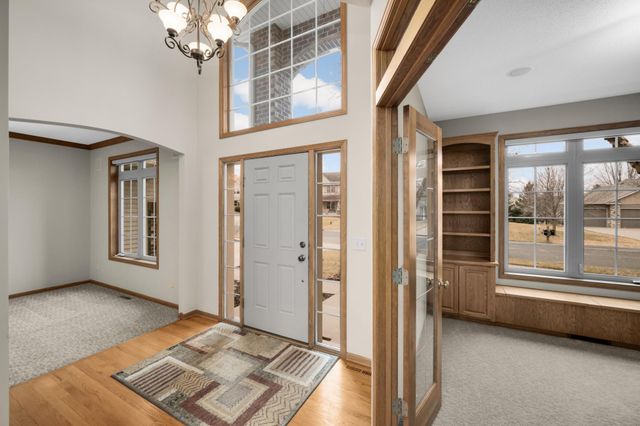 1805 Creek Lane, Northfield, MN 55057