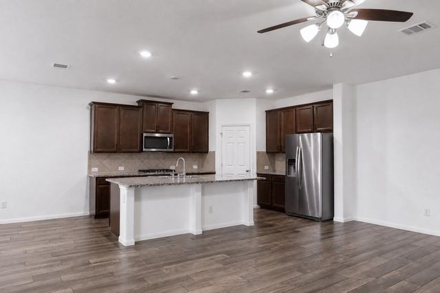 31415 Whitcombe Summit Way, Hockley, TX 77447