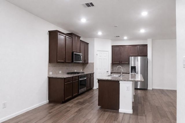 31415 Whitcombe Summit Way, Hockley, TX 77447