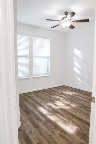 31415 Whitcombe Summit Way, Hockley, TX 77447