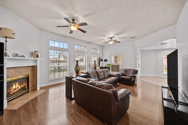 3504 Madison Drive, Pearland, TX 77584