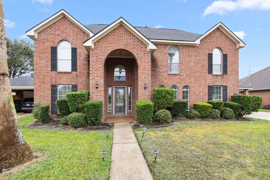 3504 Madison Drive, Pearland, TX 77584