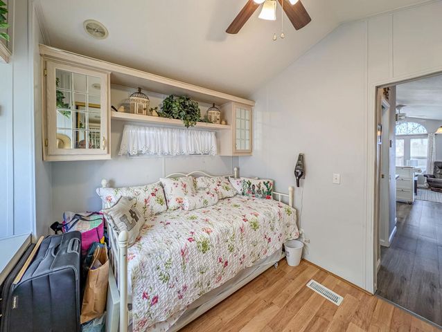 70200 Dillon Road 105, Desert Hot Springs, CA 92241