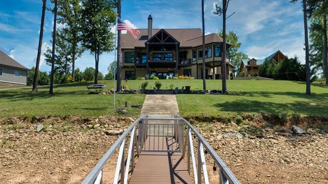 117 Valley View Court, Blairsville, GA 30512